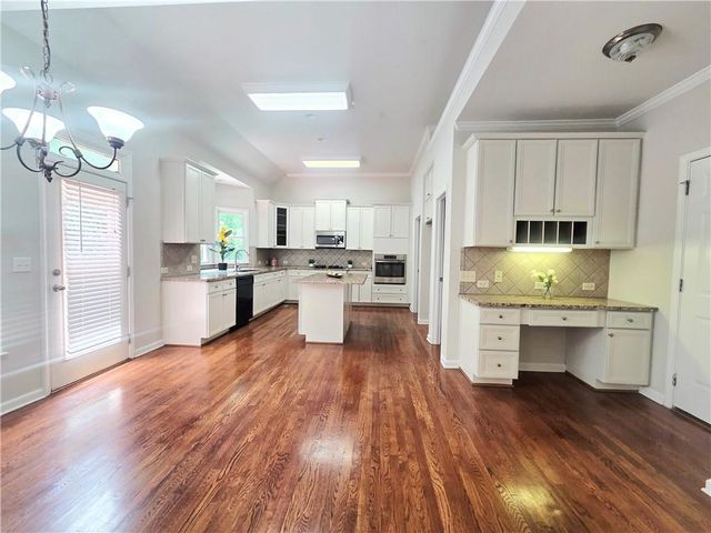 3792 Suwanee Mill Drive Drive, Buford, GA 30518
