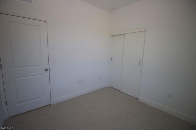 1262 MILWAUKEE BLVD # 1262, Lehigh Acres, FL 33974