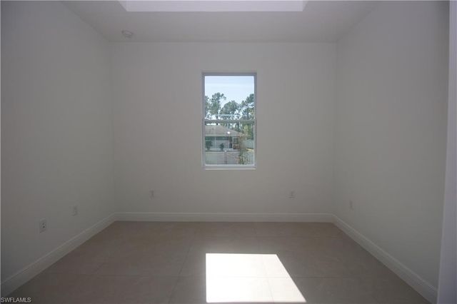 1262 MILWAUKEE BLVD # 1262, Lehigh Acres, FL 33974