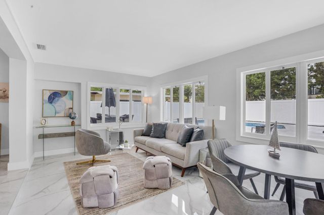 3025 Center Avenue, Fort Lauderdale, FL 33308