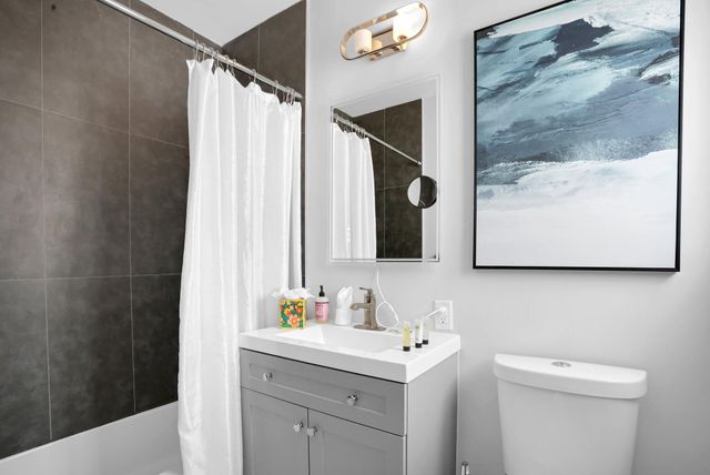 3025 Center Avenue, Fort Lauderdale, FL 33308