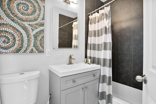 3025 Center Avenue, Fort Lauderdale, FL 33308