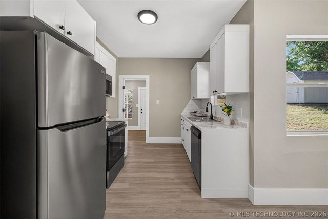 610 N Garfield Avenue, Sand Springs, OK 74063