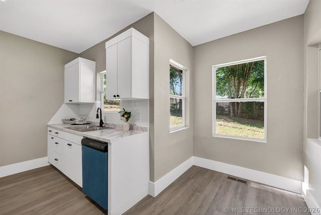 610 N Garfield Avenue, Sand Springs, OK 74063
