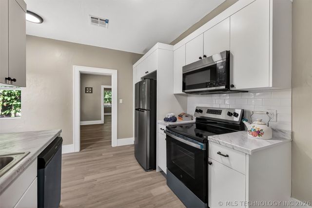 610 N Garfield Avenue, Sand Springs, OK 74063
