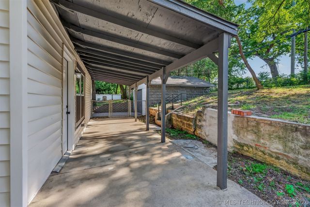 610 N Garfield Avenue, Sand Springs, OK 74063
