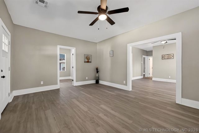 610 N Garfield Avenue, Sand Springs, OK 74063