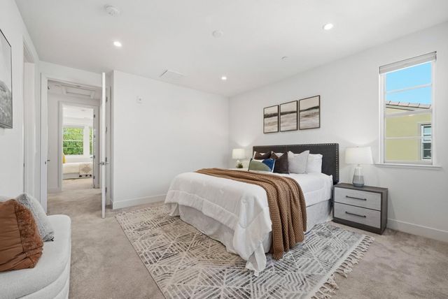 1208 San Ramon Avenue, Mountain View, CA 94043