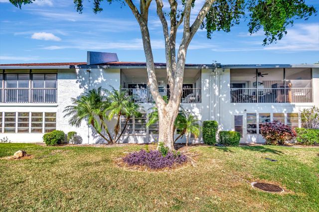 14823 Cumberland Drive 202, Delray Beach, FL 33446
