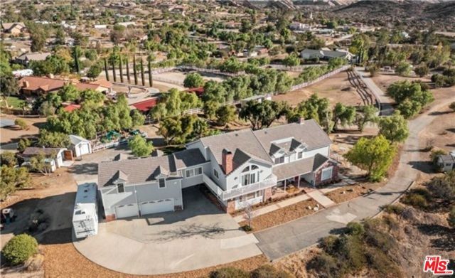 33247 Escondido Drive, Santa Clarita, CA 91390