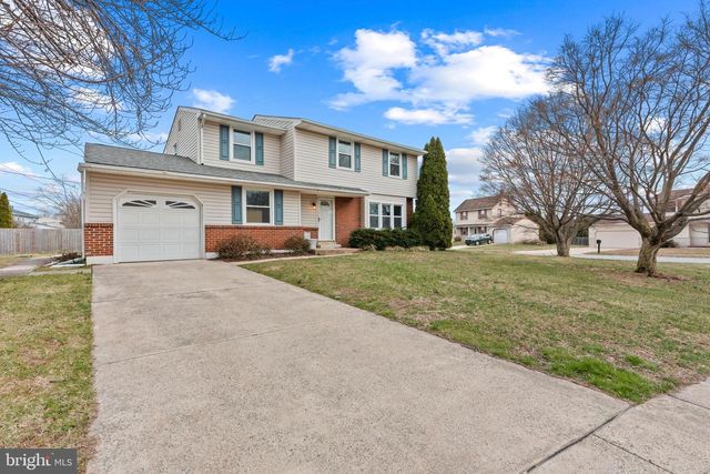 2701 TANEY LN, Wilmington, DE 19810