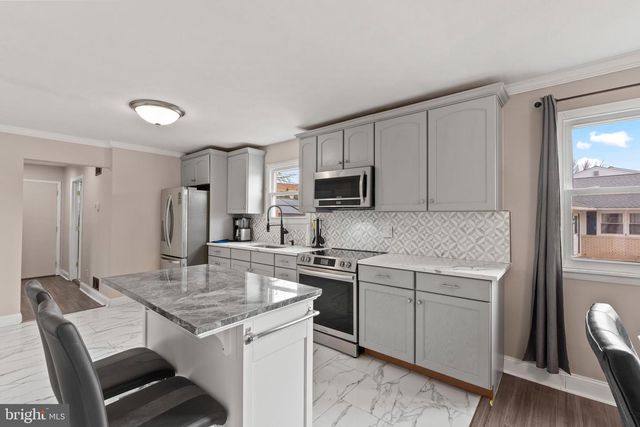 2701 TANEY LN, Wilmington, DE 19810