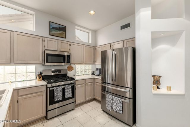 15206 W SKY HAWK Drive, Sun City West, AZ 85375