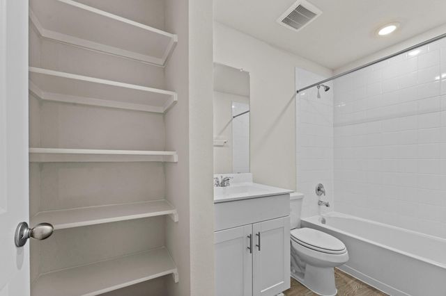 217 New Albany LN, San Marcos, TX 78666