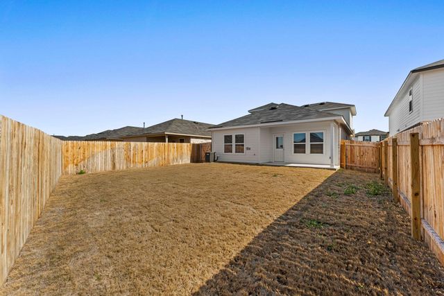 217 New Albany LN, San Marcos, TX 78666