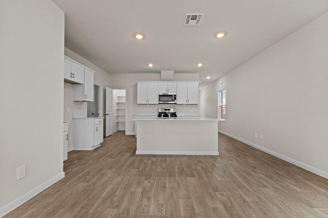 217 New Albany LN, San Marcos, TX 78666