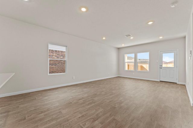 217 New Albany LN, San Marcos, TX 78666