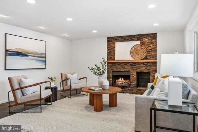 3402 CHARLESON ST, Annandale, VA 22003