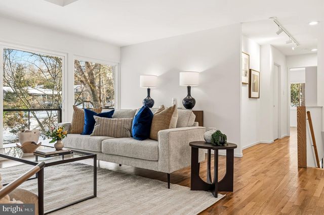 3402 CHARLESON ST, Annandale, VA 22003