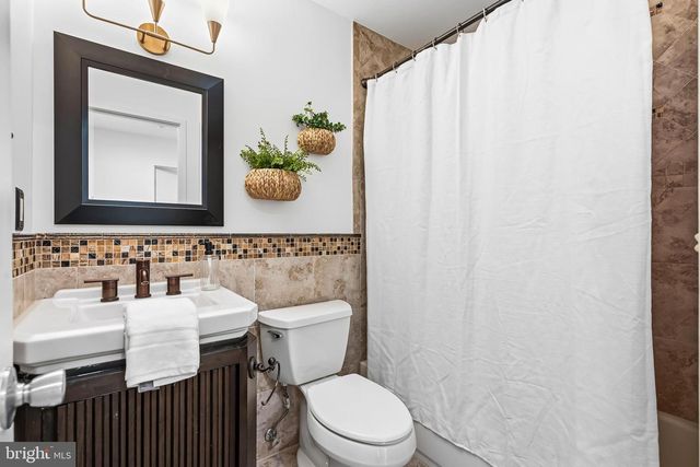 3402 CHARLESON ST, Annandale, VA 22003