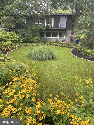 3402 CHARLESON ST, Annandale, VA 22003