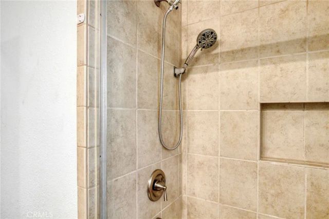 6331 Murietta, Valley Glen, CA 91401