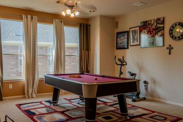 2010 Mountain Creek Street E, Pearland, TX 77584