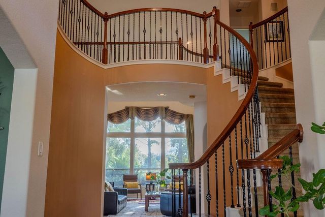 2010 Mountain Creek Street E, Pearland, TX 77584