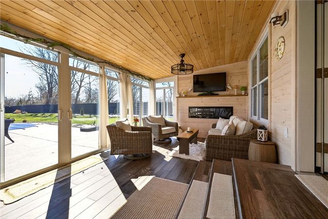 187 Chapel Street, Canandaigua City, NY 14424