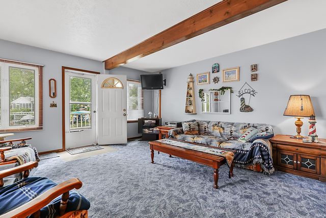 1713 Idlewild Drive, Rochester, IN 46975