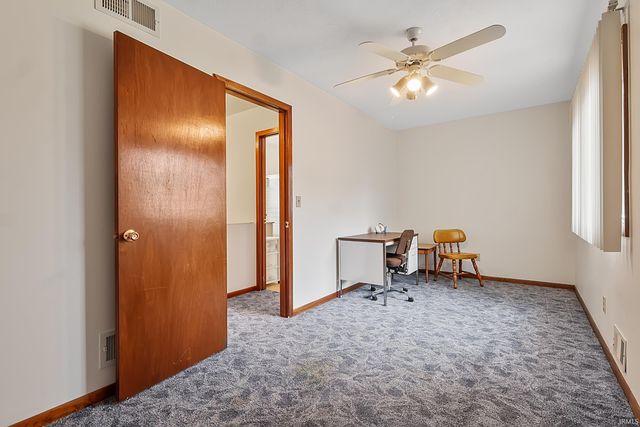 1713 Idlewild Drive, Rochester, IN 46975