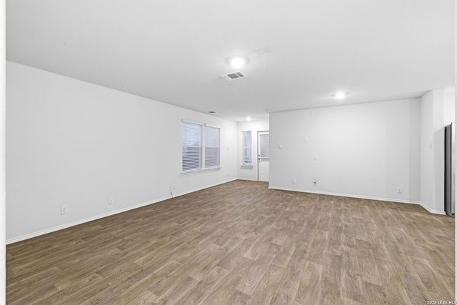 15606 Smoky Honeyeater, San Antonio, TX 78253