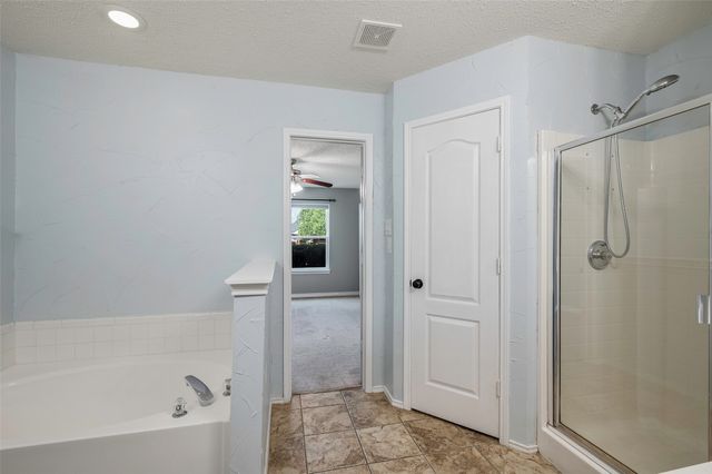 905 Elizabeth Drive, Lewisville, TX 75067