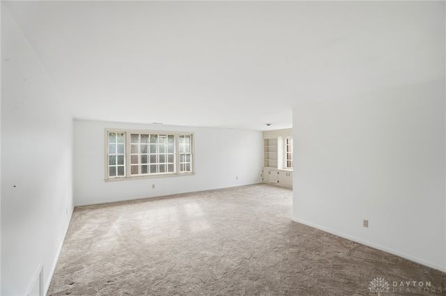 1212 Laurelwood Road, Kettering, OH 45409