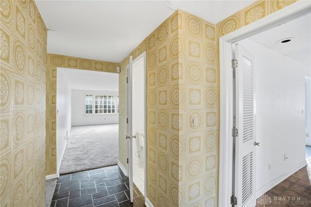 1212 Laurelwood Road, Kettering, OH 45409