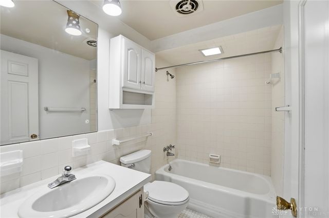 1212 Laurelwood Road, Kettering, OH 45409