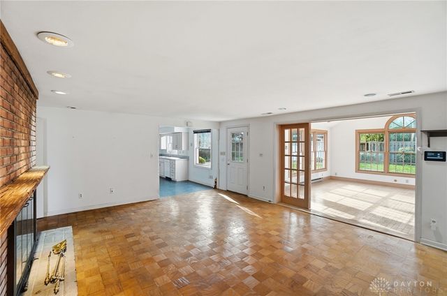 1212 Laurelwood Road, Kettering, OH 45409