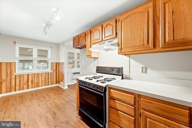 1629 E COMLY ST, Philadelphia, PA 19149