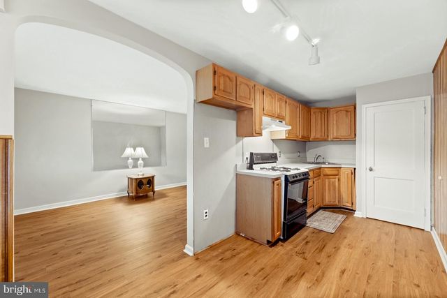 1629 E COMLY ST, Philadelphia, PA 19149