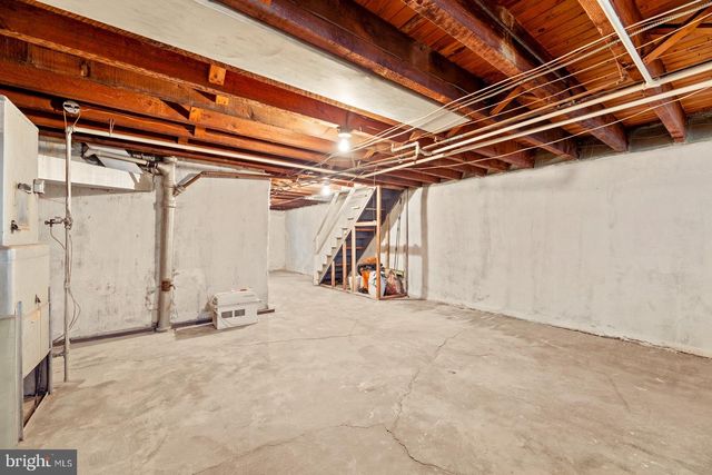 1629 E COMLY ST, Philadelphia, PA 19149