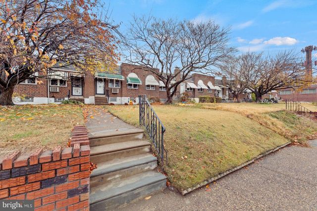 1629 E COMLY ST, Philadelphia, PA 19149