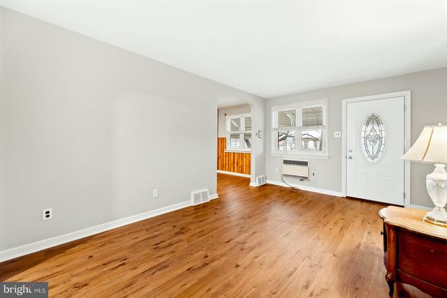 1629 E COMLY ST, Philadelphia, PA 19149