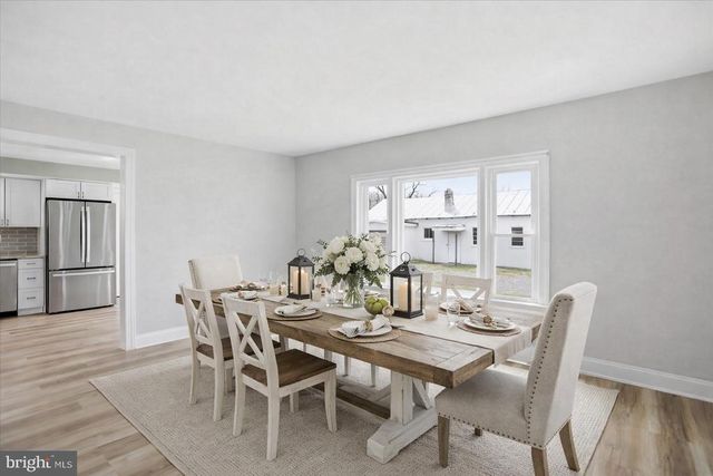 333 HONEYVILLE AVE, Stanley, VA 22851