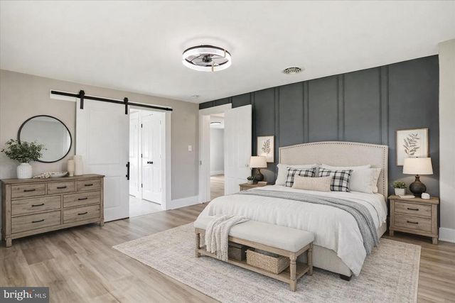 333 HONEYVILLE AVE, Stanley, VA 22851