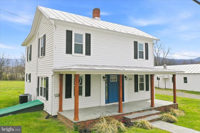 333 HONEYVILLE AVE, Stanley, VA 22851