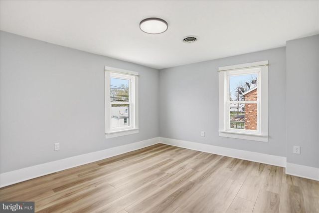 333 HONEYVILLE AVE, Stanley, VA 22851