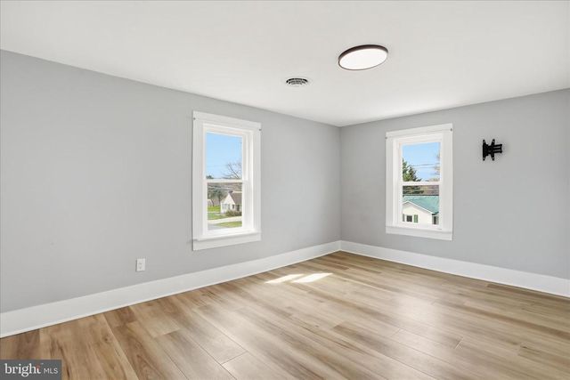 333 HONEYVILLE AVE, Stanley, VA 22851