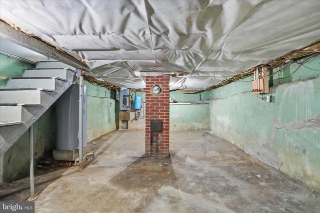 333 HONEYVILLE AVE, Stanley, VA 22851