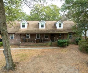 746 Tallwood Road, Charleston, SC 29412