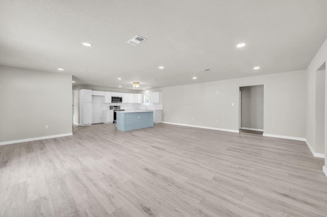 119 NE Fulmar Circle, Fort Walton Beach, FL 32548